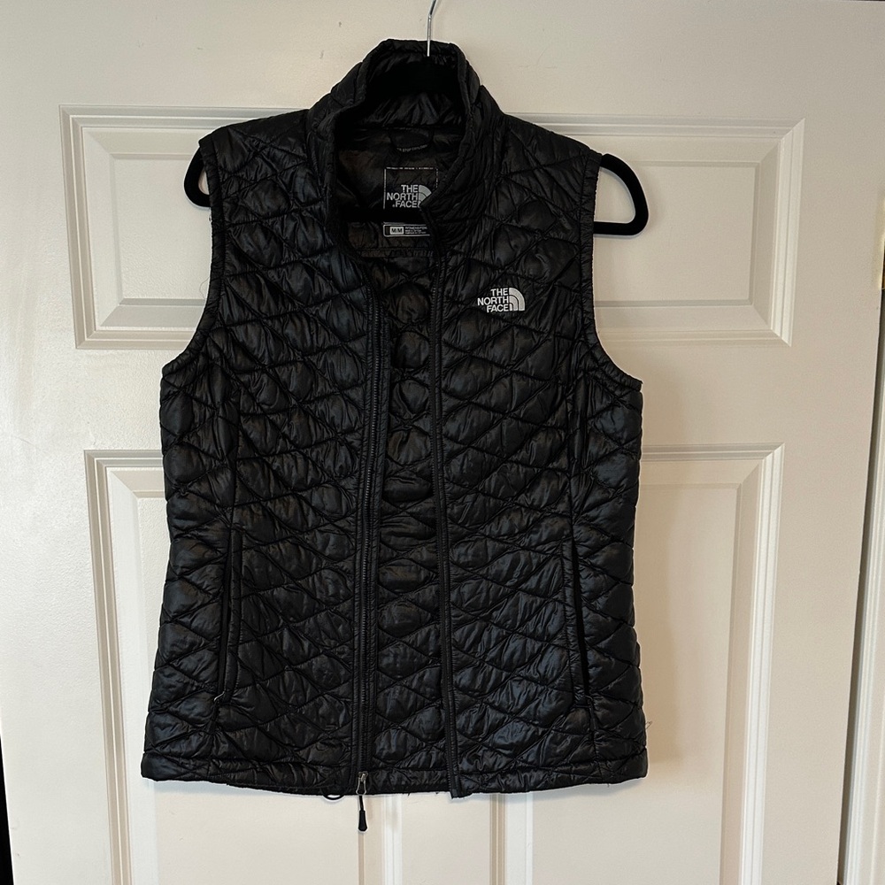 The North Face Women's Quilted Black Vest